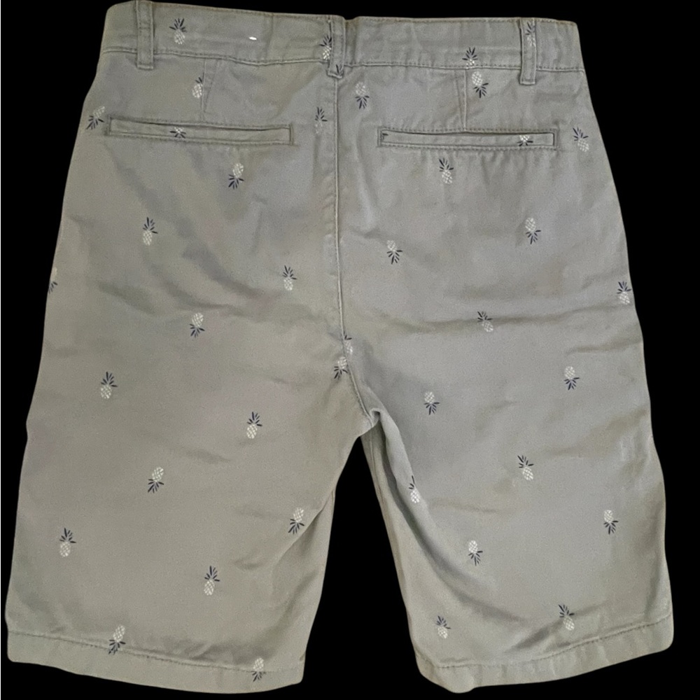 Children’s Place Shorts - Picture 5 of 7